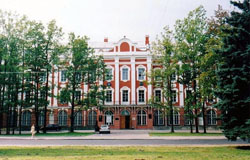 Hoofdgebouw St. Petersburg State University
