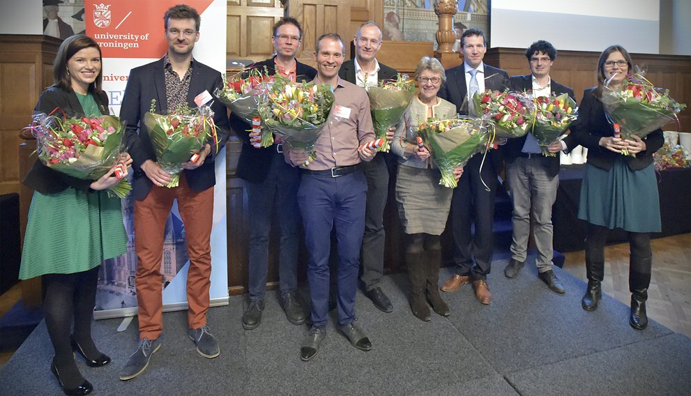 De negen genomineerden, met Erin Wilson (uiterst links) en Riemer Vegter (vierde van links).
