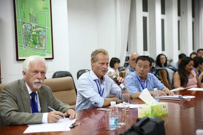 Werkconferentie in YantaiConference in Yantai