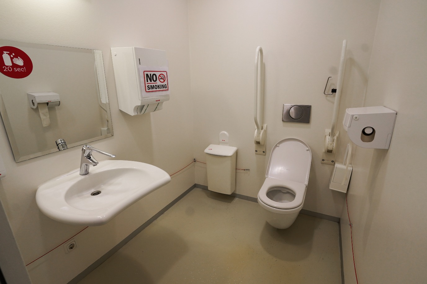 Rolstoelvriendelijke toiletten op locatie