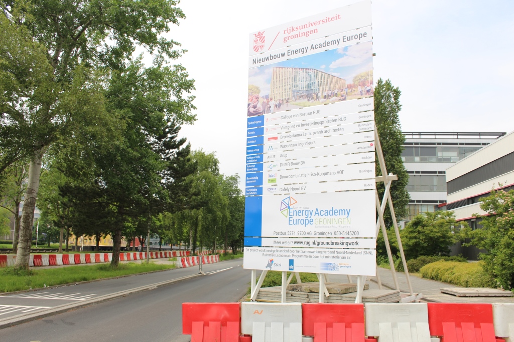 The information sign is placed | July 2015Het bouwbord is geplaatst | juli 2015