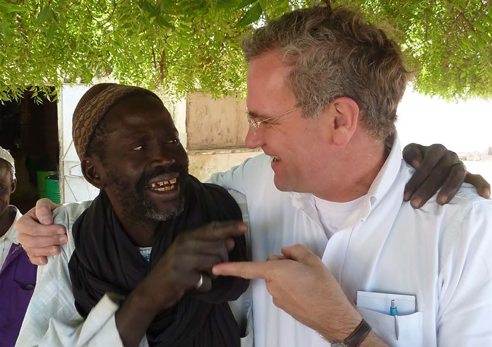 Volkert Engelsman with producer in Senegal