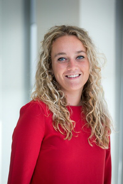 
						Testimonial van	Alumnus Barbara van der Veen