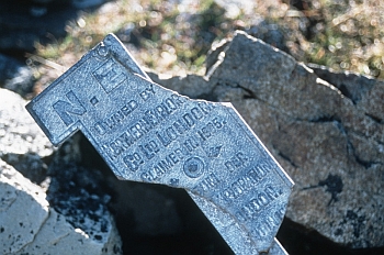 claim sign