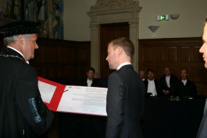 Harm-Jan Westra is presented with his degree certificate
