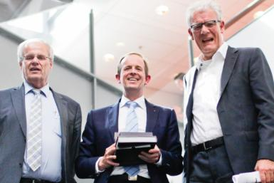 Frijlink wins Utrecht University Award for Excellence in Pharmaceutical Research 2015