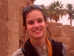 Annette Hansen in Karnak