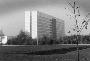 The WSN (Mathematics-Astronomy-Physics) Building on the Paddepoel Campus where the Kapteyn Laboratory has been located between 1970 and 1983.