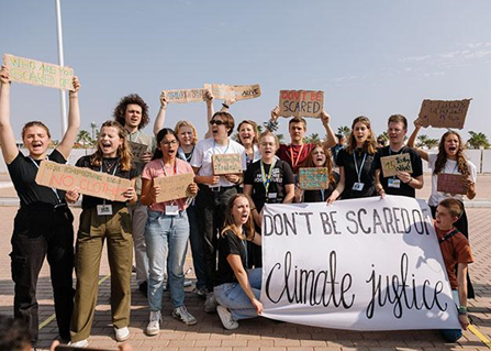 Protest action by Fridays for Future at the COP27 World Climate Conference in Sharm-El-Sheik, Egypt. Florian König, Sharm el-Sheikh, 15 November 2022. 