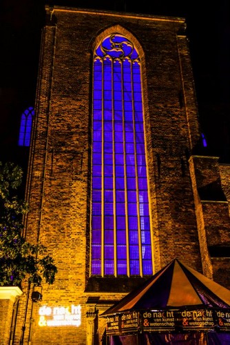 De Kerk der Wetenschappen werpt licht op de toekomst | Baudewijn fotografieThe Church of Arts & Science lights the way to the future | Baudewijn photography