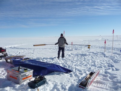 Het onderzoeksveldje op de ijskap | Foto Harro Meijer