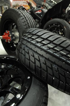Car tyres made from synthetic rubber | Photo Lanxess