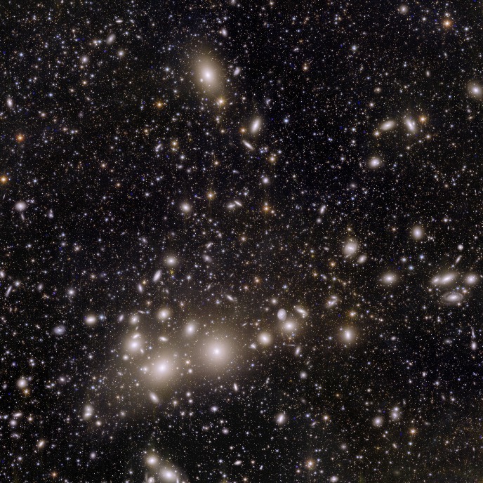 De Perseus-cluster The Perseus cluster of galaxies