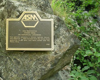 Plaque at the Ytterby mine