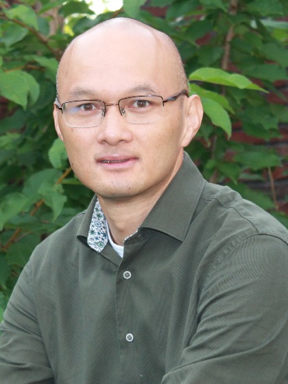 Profielfoto van dr. C.T. (Tji) Gan