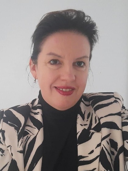 Profielfoto van D.A. (Dina) de Vries-Zhuravleva, MA