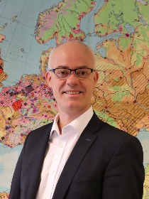 Profielfoto van prof. dr. J. (Johan) Woltjer