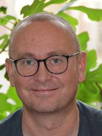 Profielfoto van dr. K. (Klaus) Glanzer, PhD