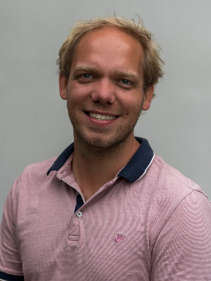 Profielfoto van C.J.F. (Maarten) van Dam, MA