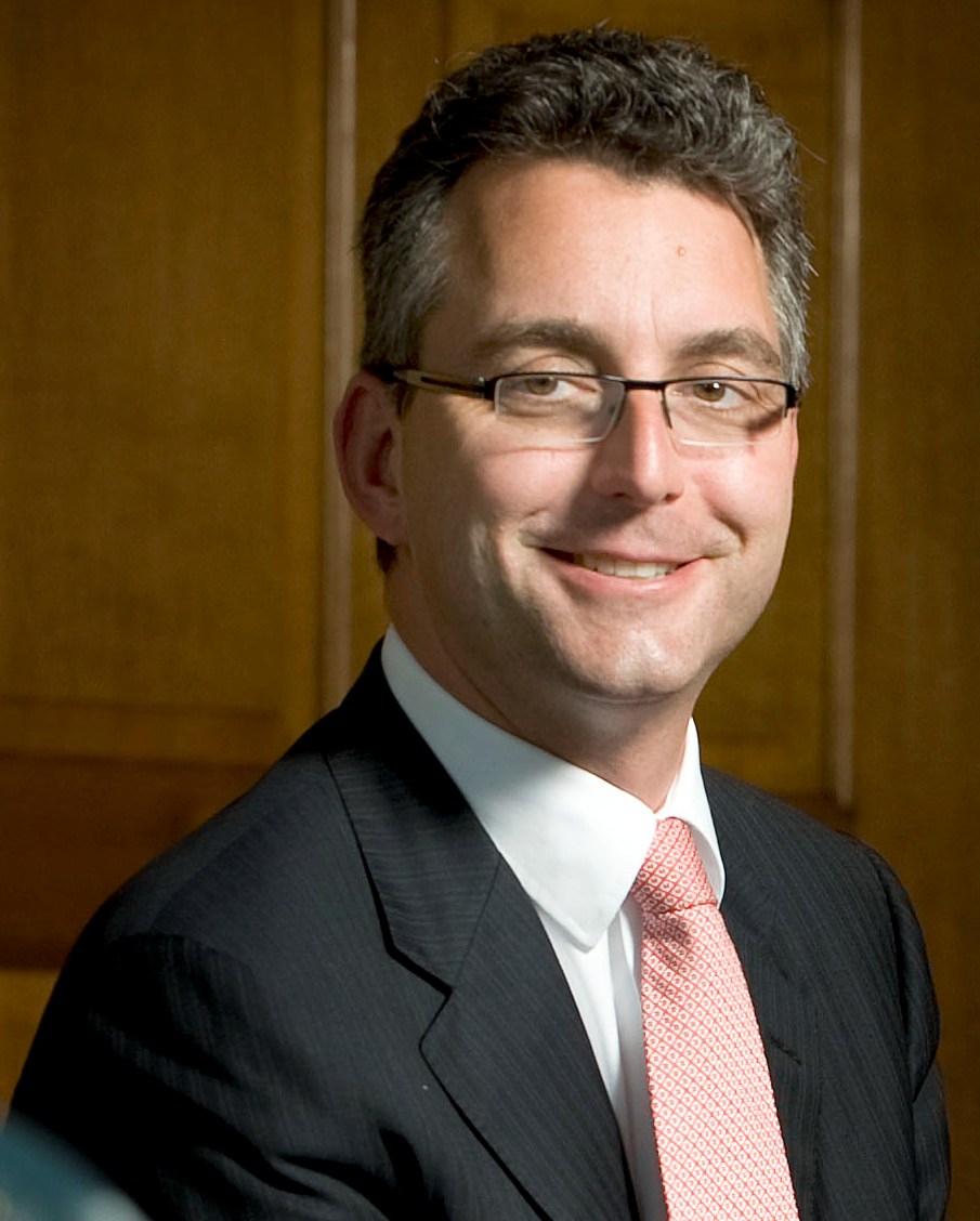 Foto van prof. dr. P.C. (Peter) Verhoef