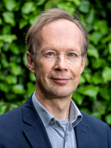 Profielfoto van prof. dr. R.C. (Ritsert) Jansen