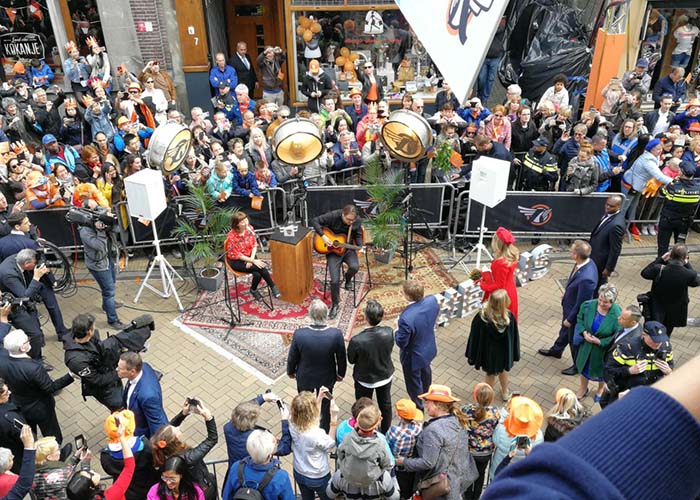 Koninklijke familie bij de ESNS demonstratiesRoyal family at the ESNS demonstrations