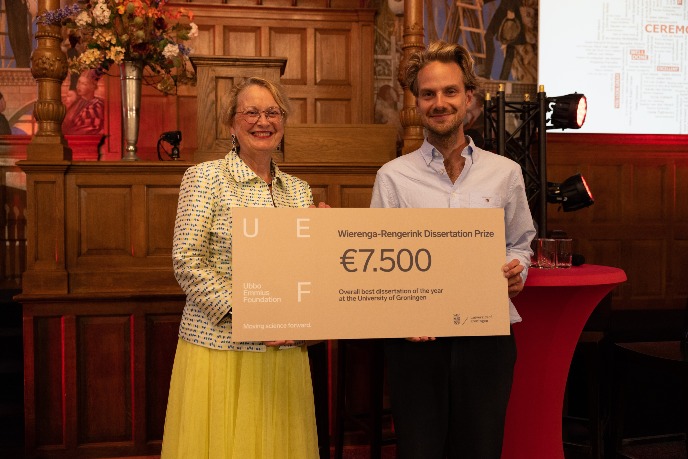 Ceremony of Merits 2023 - Winnaar Wierenga-Rengerink DissertatieprijsCeremony of Merits 2023 - Winner Wierenga-Rengerink Dissertation Prize