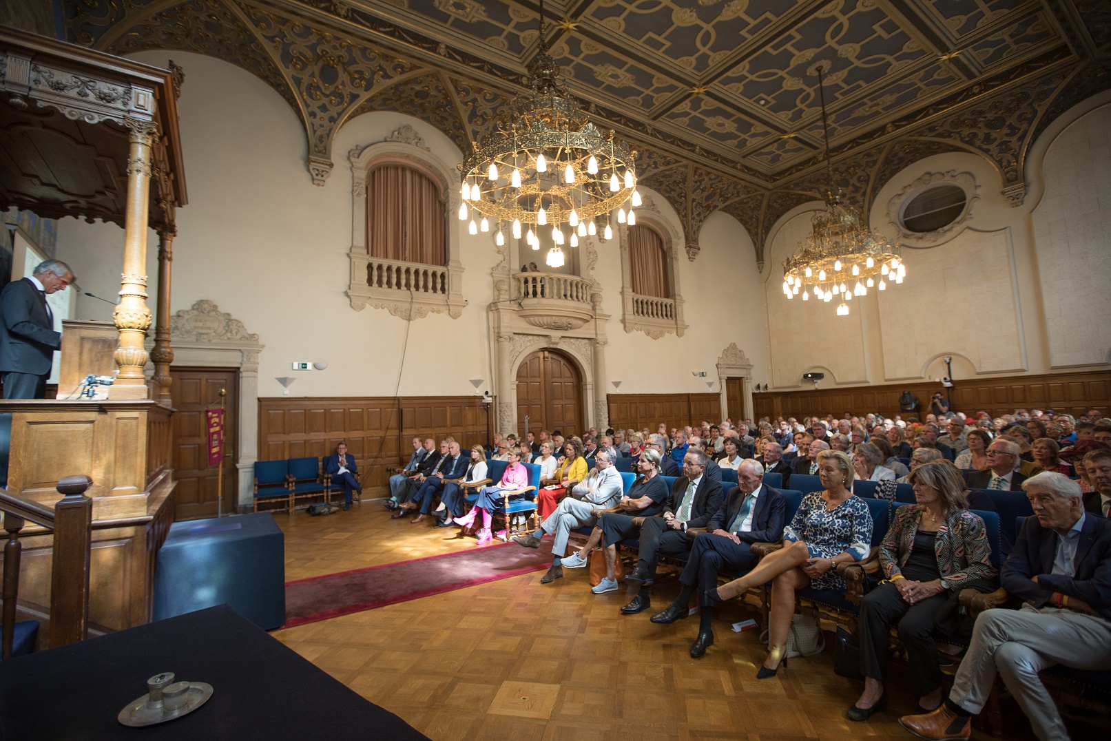 Publiekslezing (Foto: Gerhard Taatgen)Lecture in the Academy building (Photo: Gerhard Taatgen)