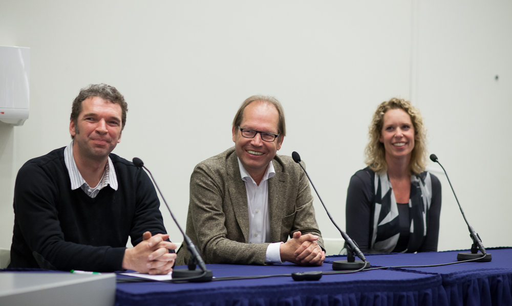 Energy panel met vlnr prof dr Andre Faaij (EAE), Gerrit van Werven (Energy Valley) en Anja Hulshof (Energy Delta Institute). Foto: Gerhard TaatgenEnergy panel with from left to right: prof. dr. Andre Faaij (EAE), Gerrit van Werven (Engery Valley) and Anja Hulshof (Energy Delta Institute). Photo: Gerhard Taatgen