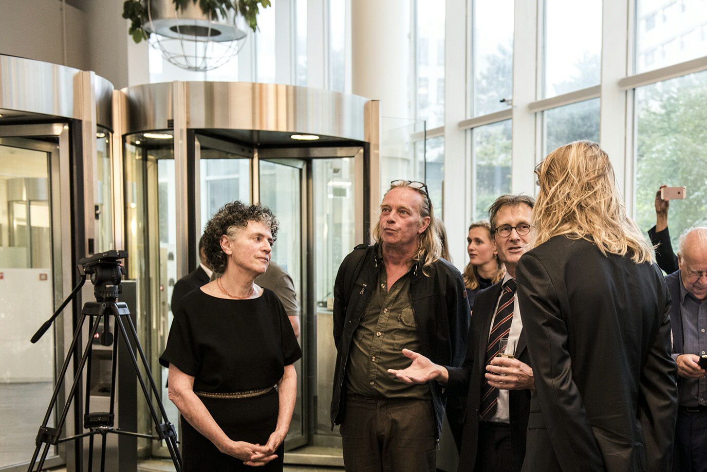 The making of het bronzen beeld van Nobelprijswinnaar Ben Feringa