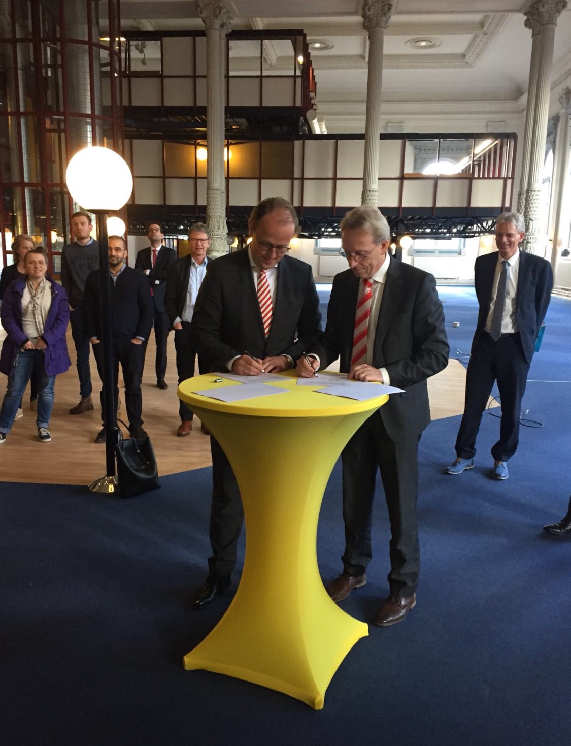 wethouder Friso Douwstra en vicevoorzitter CvB Jan de Jeu