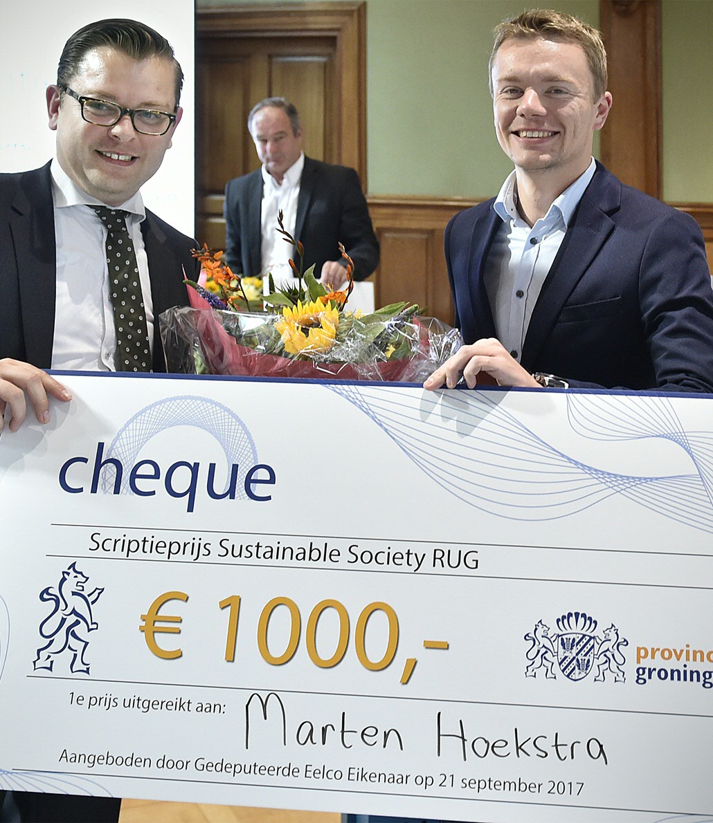 Eelco Eikenaar with thesis prize winners