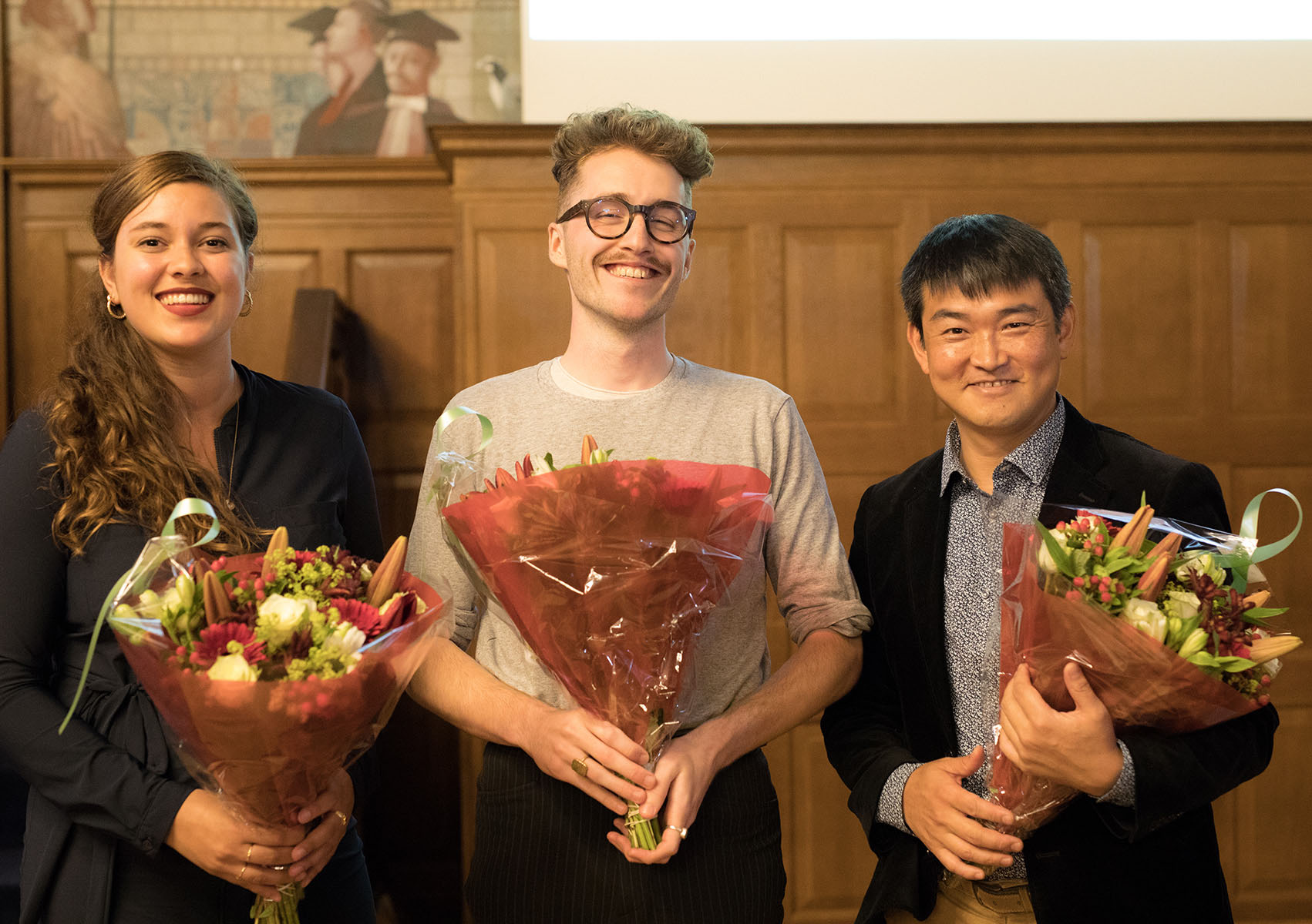 de 3 genomineerden voor de Gerrit Krolprijs (vlnr): Yasmine Finani, Zito Ysenbaert en Takashi Nakamura (Foto: Gerhard Taatgen)The three nominees for the Gerrit Krol Award (fltr): Yasmine Finani, Zito Ysenbaert and Takashi Nakamura (Photo: Gerhard Taatgen)