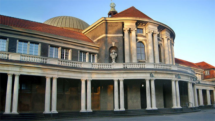 Universität HamburgUniversität Hamburg