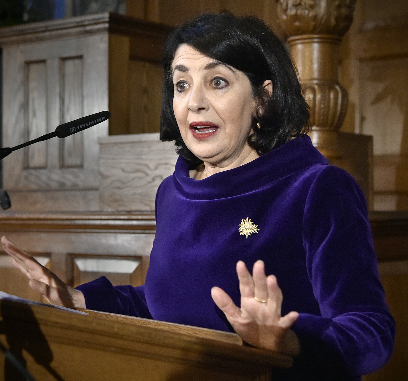 Khadija Arib tijdens tijdens de ceremonie