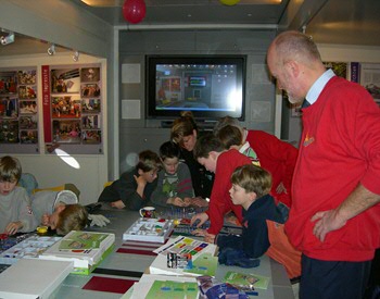 Staal encouraging pupils in The Truck