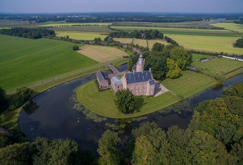 Rechteren Castle (Photo © Albert Speelman)