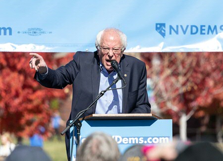 Presidentskandidaat Bernie Sanders tijdens een toepraak bij een politieke bijeenkomst. (Foto: Tyler O'Neill)