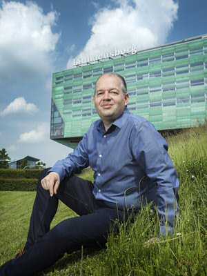 David Lentink. He moved from Stanford University to the University of Groningen, one of very few places where he can combine his love for engineering with his love for biology.