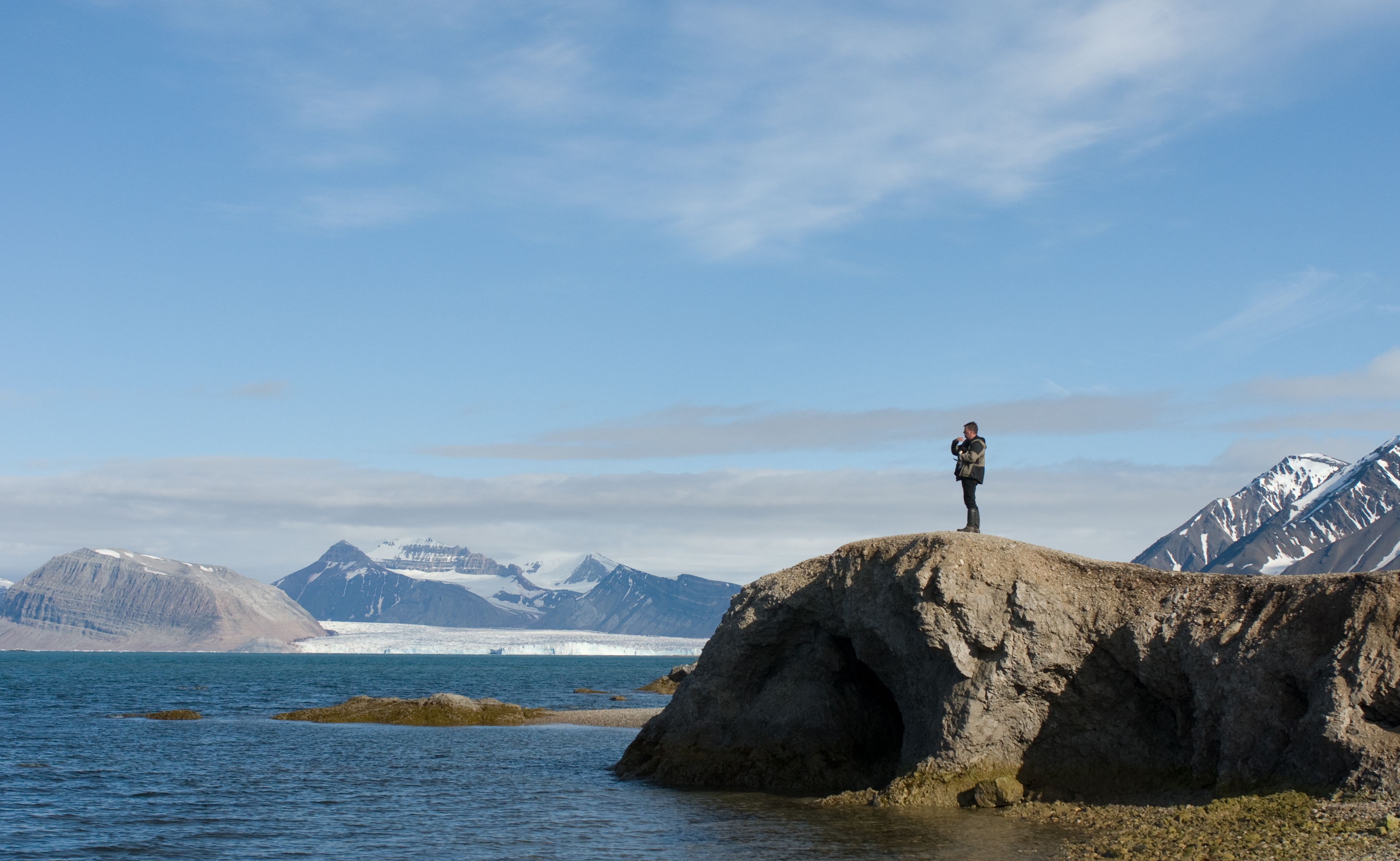 Maarten Loonen op Spitsbergen (Foto: Ronald Visser)