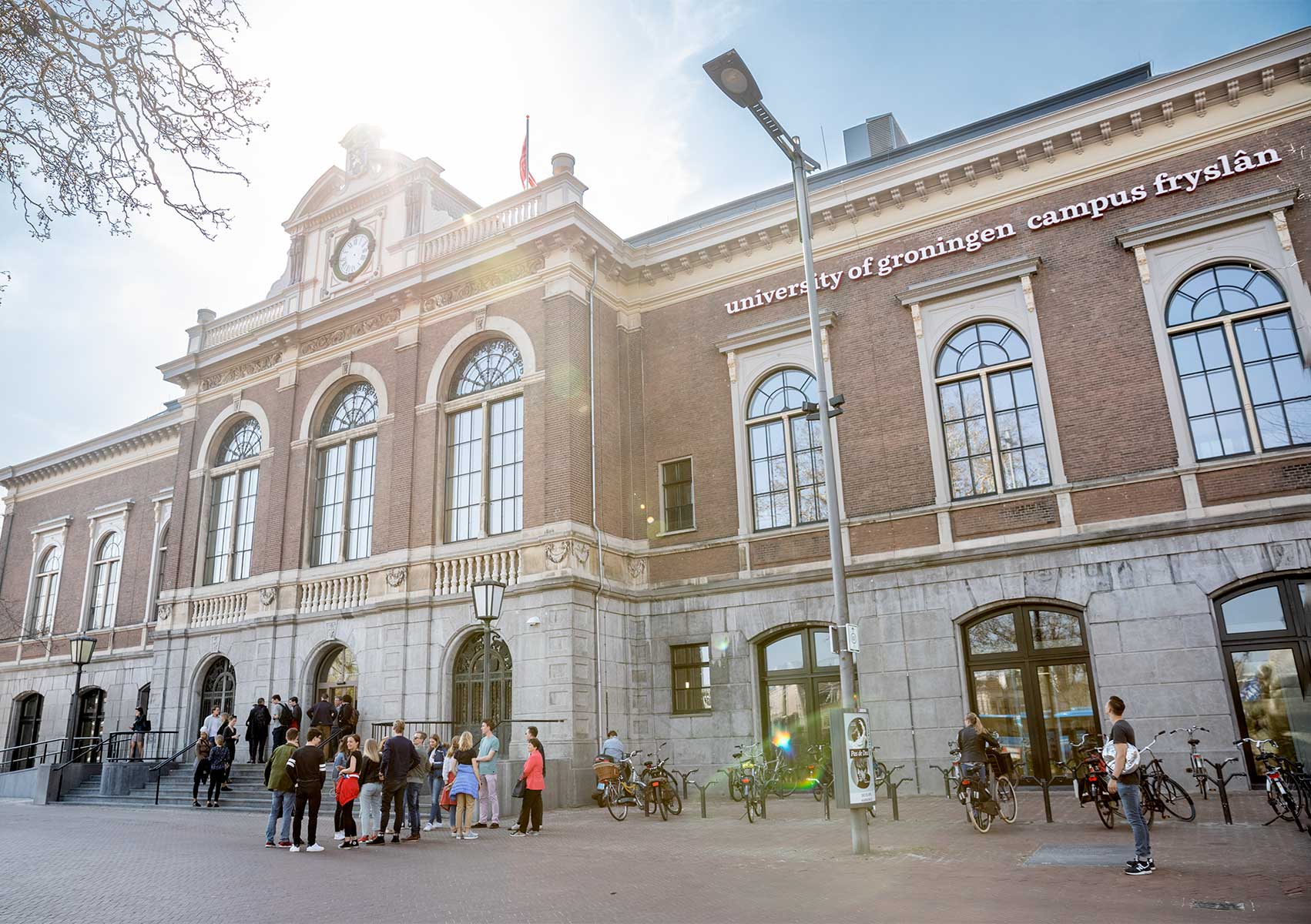 Een uniek kenmerk van de bacheloropleiding Global Responsibility and Leadership in Campus Fryslân zijn de Living Lab projecten.