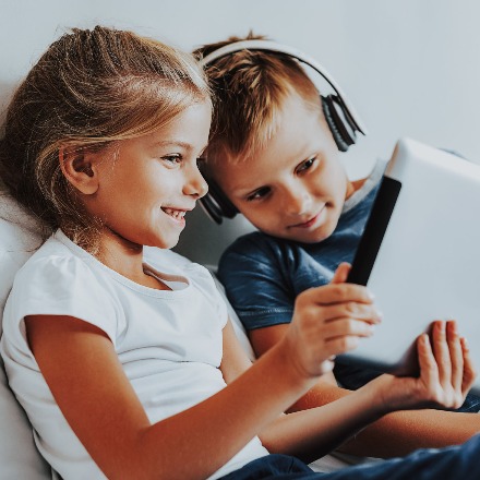 Online èn offline spelen belangrijk voor de ontwikkeling van digitale geletterdheid bij kinderen