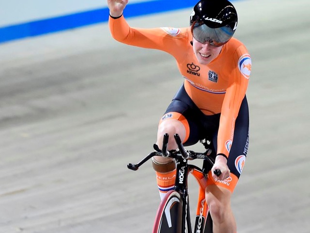 Caroline Groot na het behalen van de wereldtitel