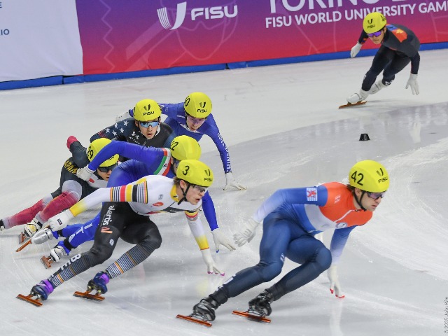 Peter skating in front during WUG Winter 2025