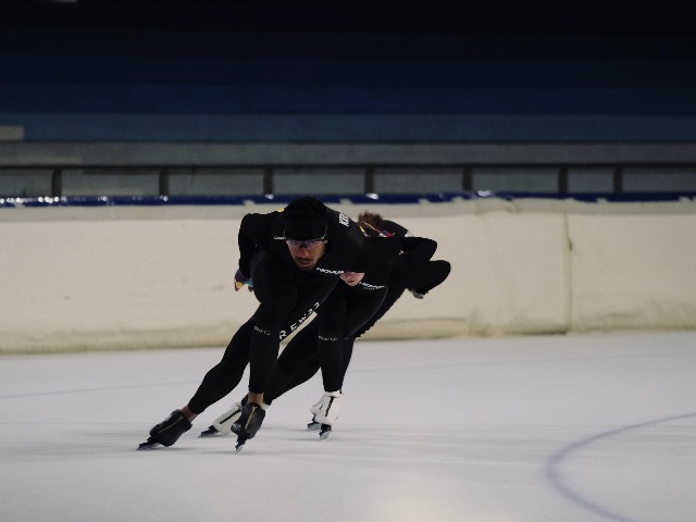 Serge Yoro happy bij Team Novus