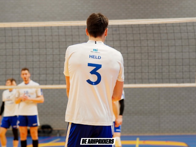 Volleyballer Markus Held in De 'Aanpakkers'
