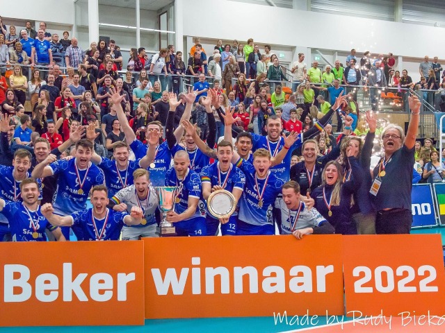 Lycurgus viert de bekerwinst uitbundig
