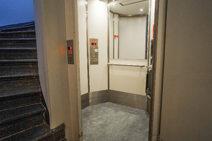 Lift richting Honours College