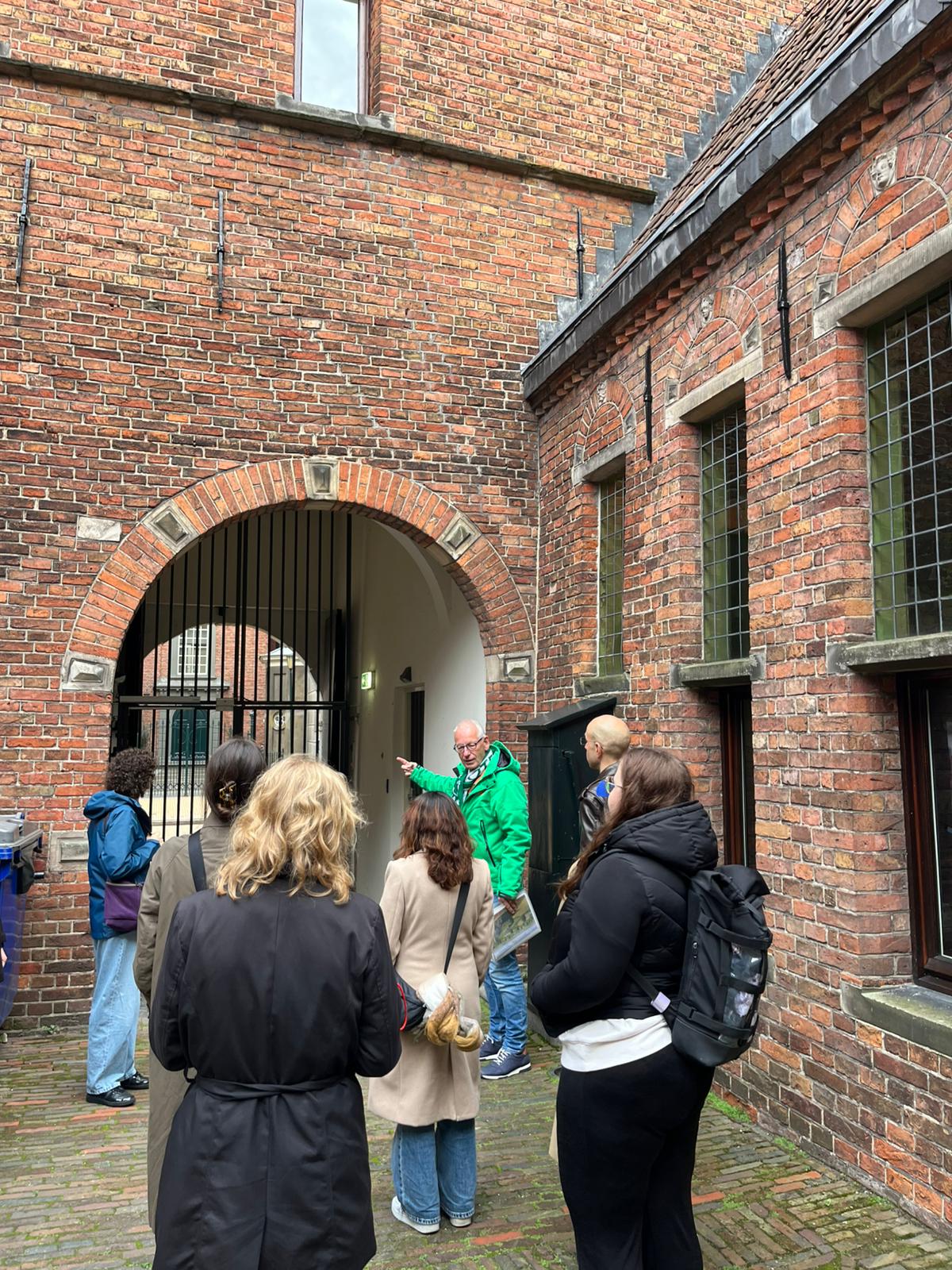 City Walk YAG x YoungRUG