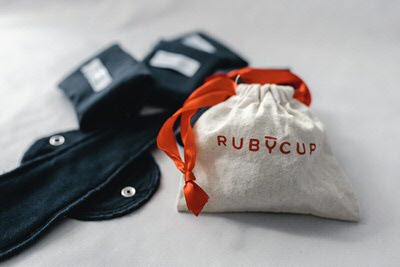 Menstrual cup bag - photo by Julia Adinda